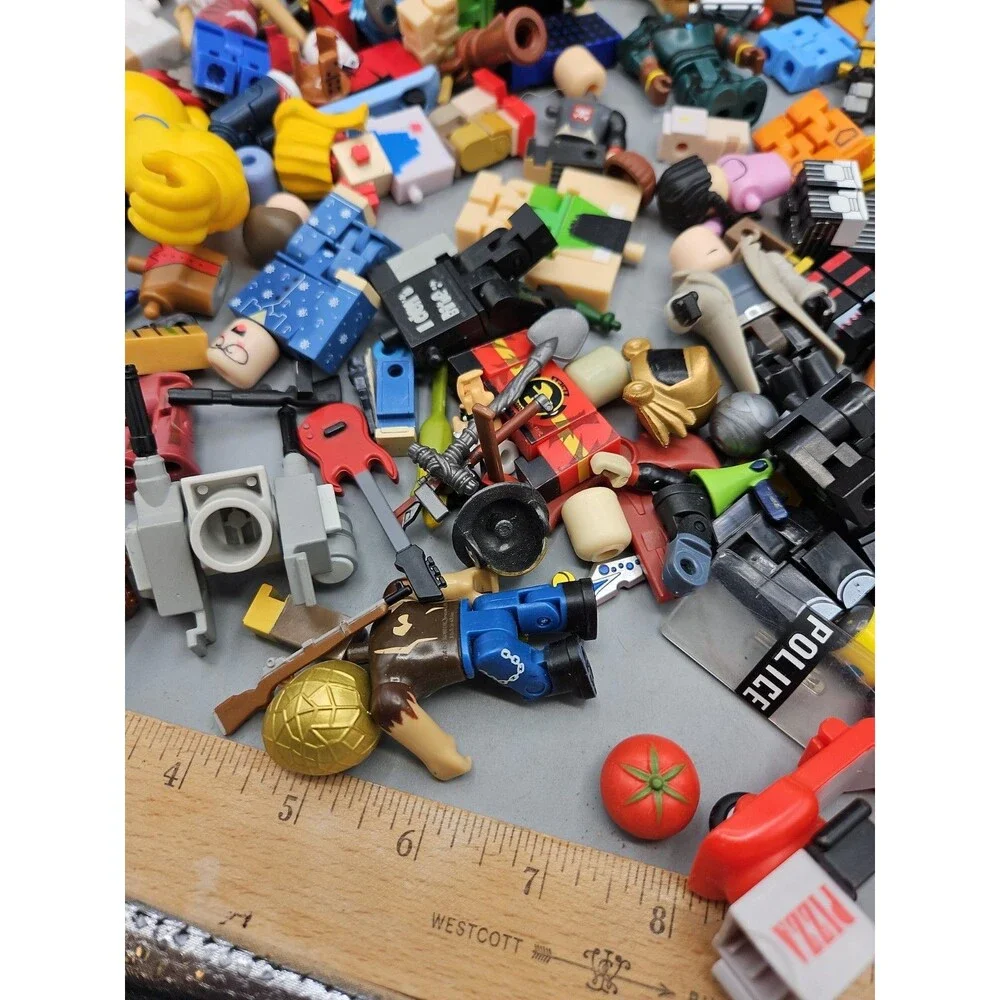 Huge Roblox Figure Lot + Figures & Accessories Mixed Bundle Parts Pieces Cars